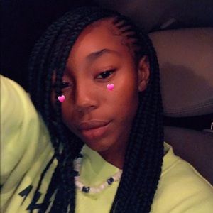 Meet your Posher, Erica